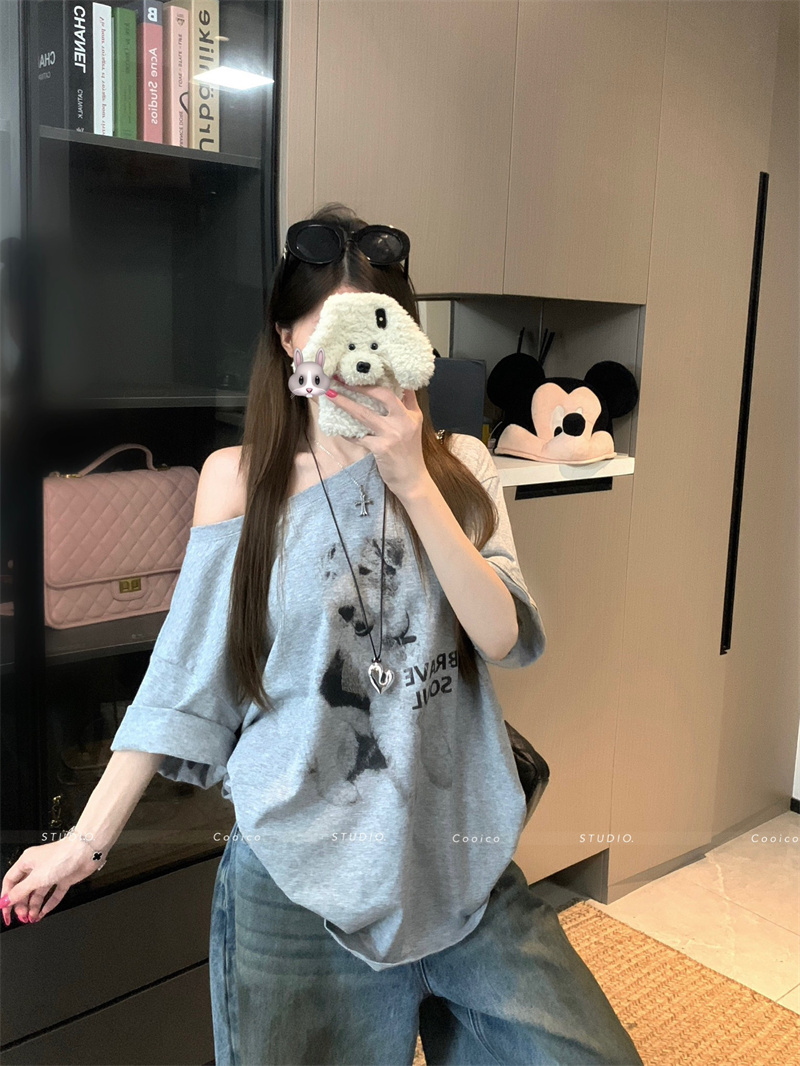 Women's Casual One-Shoulder Short-Sleeve Dog Print T-Shirt Summer Korean Loose Slimming Top - Image 4