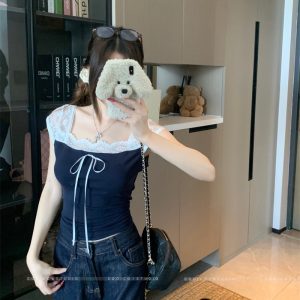 Women's Lace Spliced Short Sleeve T-Shirt Summer Slim Fit Sweet Style