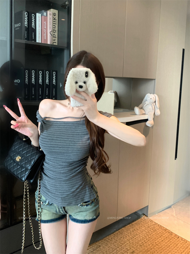 Women's One-Shoulder Ruched Waist Slit Short Sleeve T-Shirt Summer Slim Fit - Image 3