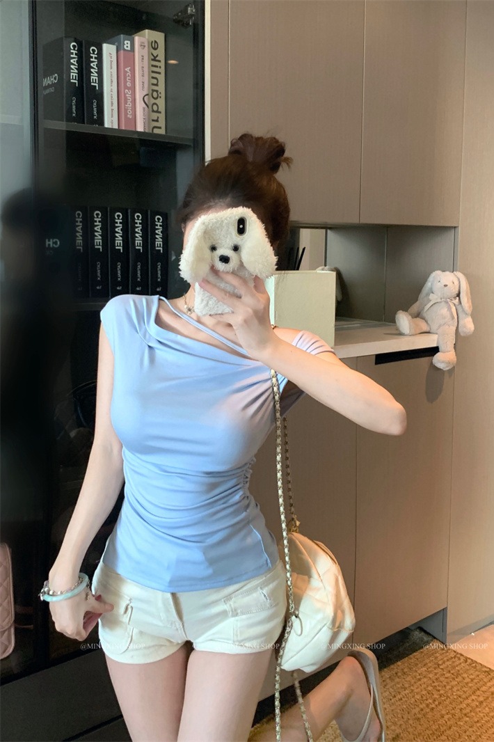 Women's One-Shoulder Ruched Waist Slit Short Sleeve T-Shirt Summer Slim Fit - Image 5