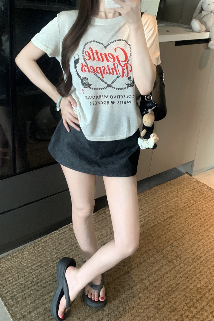 Retro Heart Print T-Shirt for Women Short Sleeve Casual Top - Image 5